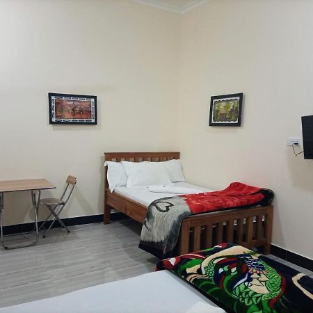 Chibuba Airport Accommodation Dar es Salaam Exterior foto